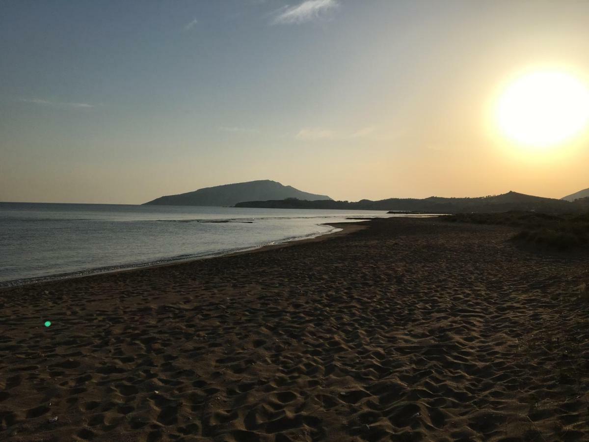 Legrena Beach Villa سونيو المظهر الخارجي الصورة